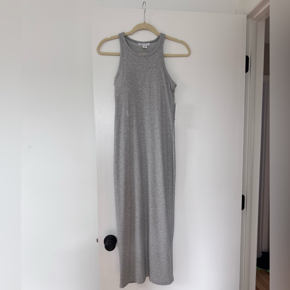 Athleta signature rib maxi dress in grey, size XS. Grey athletic dress - Picture 3 of 8